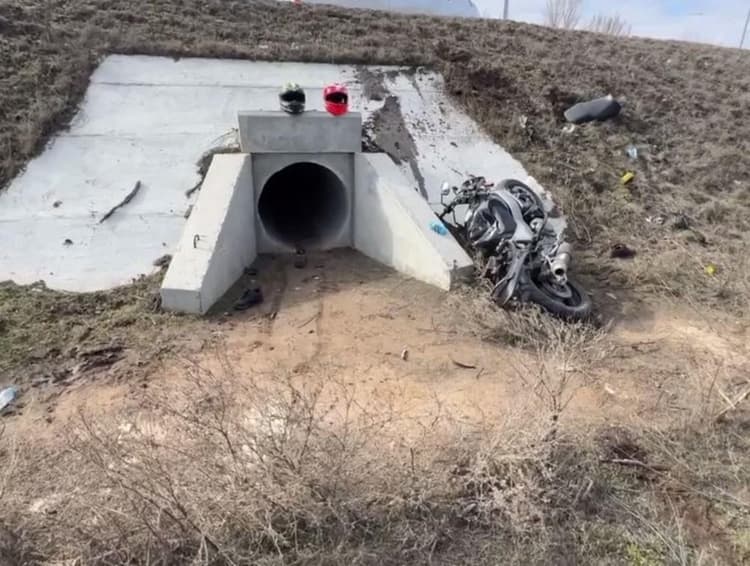 Смертельная авария в Волгодонске: мотоциклист и его пассажирка погибли в районе нового моста