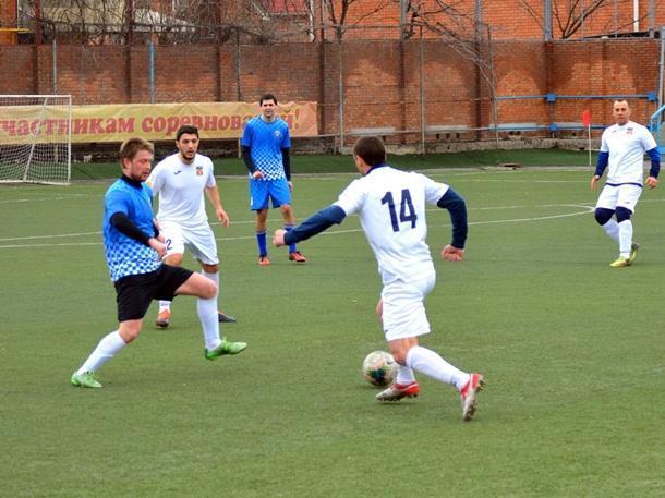 Старт футбольного сезона в Ростовской области назначен на 4 апреля